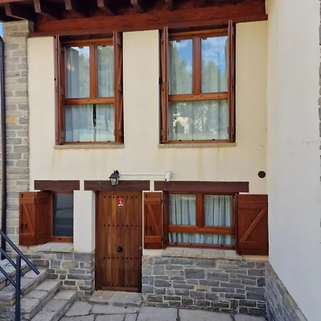 La Casa Del Bosque Dom wakacyjny Alcalá de la Selva